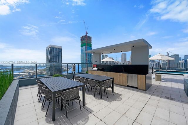 121 NE 5th Street 3006, Miami, FL 33132