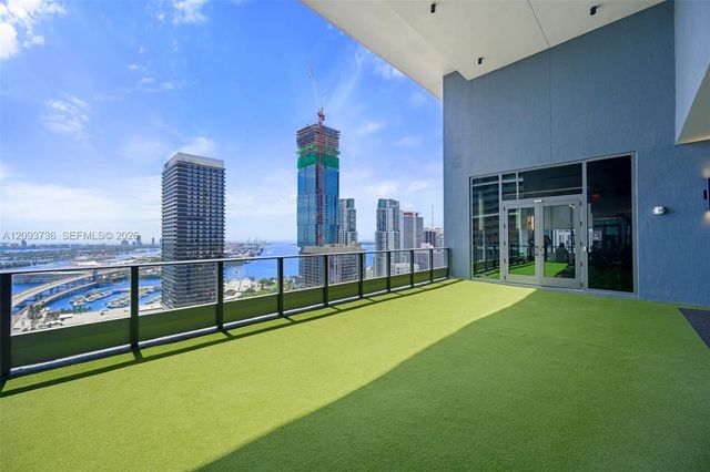 121 NE 5th Street 3006, Miami, FL 33132