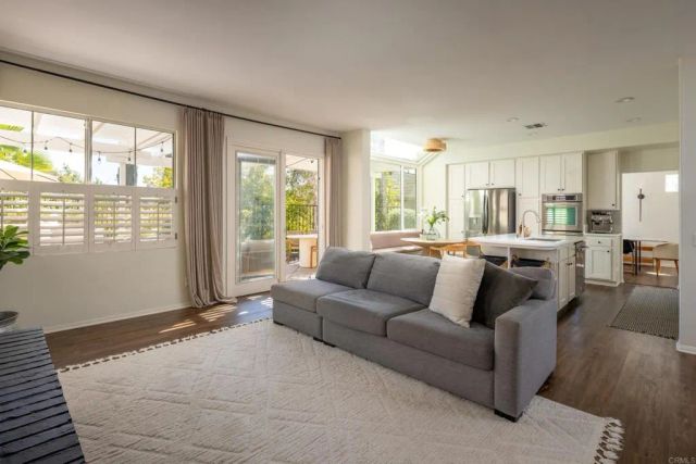 2819 Avenida Valera, Carlsbad, CA 92009