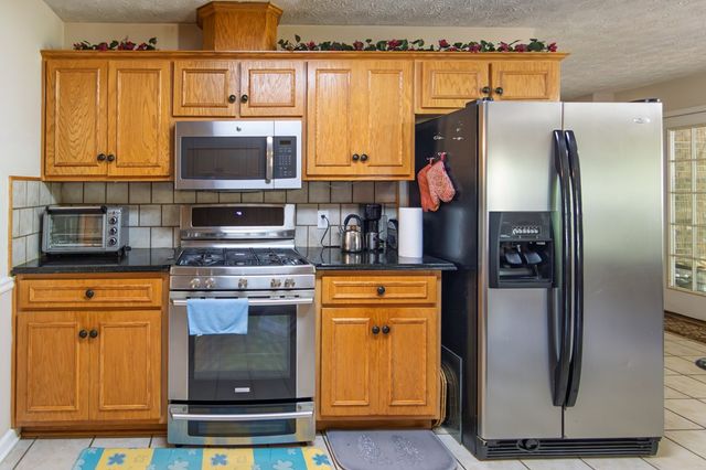 476 Wildwood Plantation Drive, Cataula, GA 31804