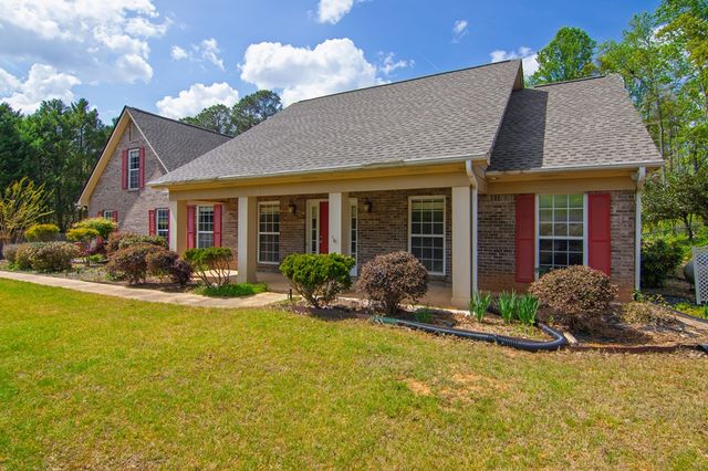 476 Wildwood Plantation Drive, Cataula, GA 31804