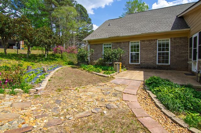 476 Wildwood Plantation Drive, Cataula, GA 31804