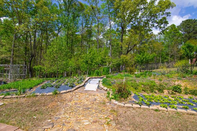 476 Wildwood Plantation Drive, Cataula, GA 31804