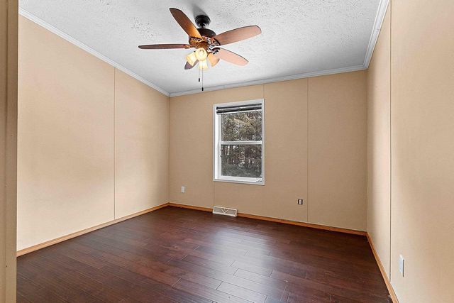 W10203 COUNTY ROAD B, Coleman, WI 54112