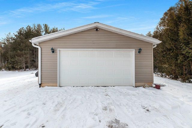 W10203 COUNTY ROAD B, Coleman, WI 54112