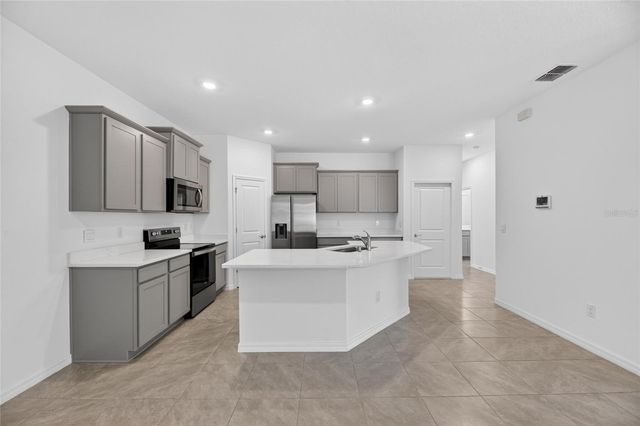 2425 BENDING BONSAI DRIVE, Wesley Chapel, FL 33543