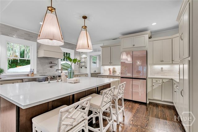 1108 Bonaventure Road, Savannah, GA 31404