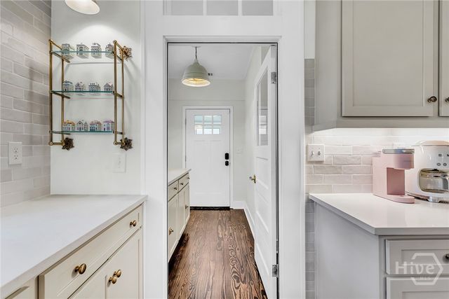 1108 Bonaventure Road, Savannah, GA 31404