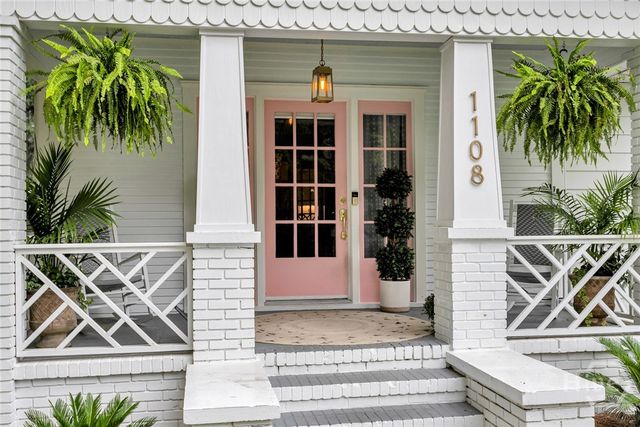 1108 Bonaventure Road, Savannah, GA 31404