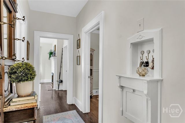 1108 Bonaventure Road, Savannah, GA 31404