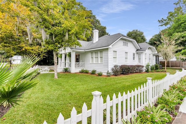 1108 Bonaventure Road, Savannah, GA 31404