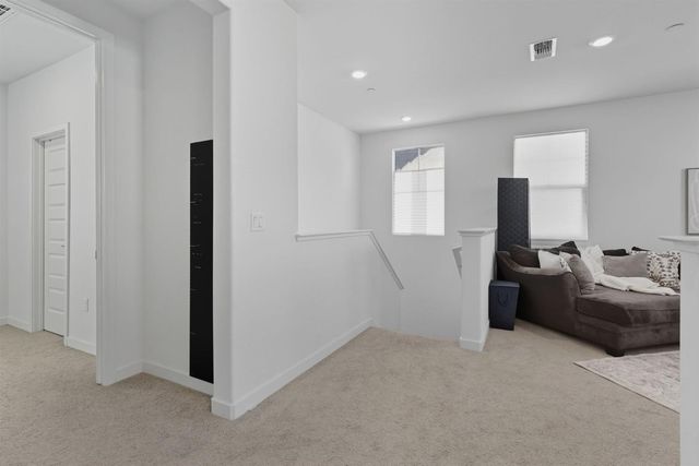 17516 Gemini Ct, Lathrop, CA 95330