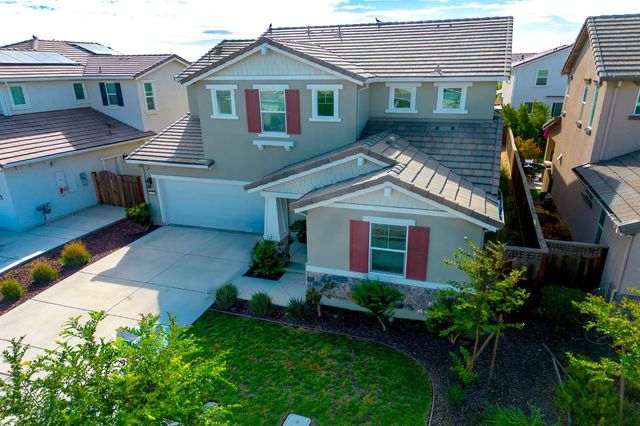 17516 Gemini Ct, Lathrop, CA 95330