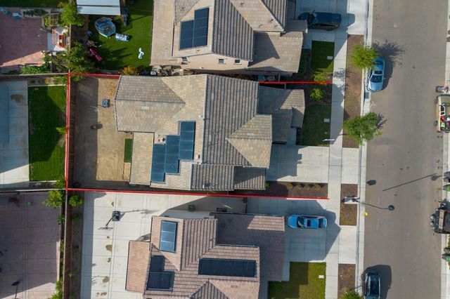 17516 Gemini Ct, Lathrop, CA 95330