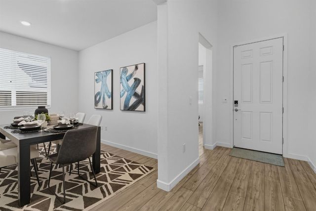 17516 Gemini Ct, Lathrop, CA 95330