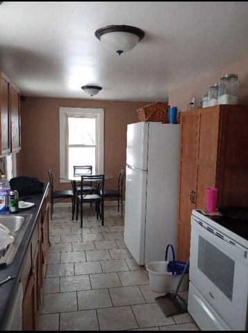 109 W 10TH STREET, Neillsville, WI 54456