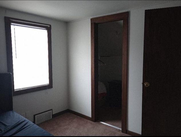 109 W 10TH STREET, Neillsville, WI 54456