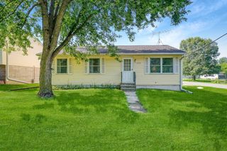 1202 Fulton Street, Waterloo, IA 50707