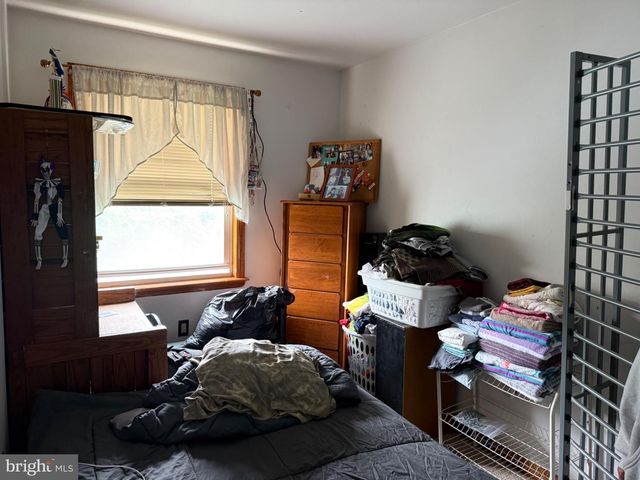608 HOFFNAGLE ST, Philadelphia, PA 19111