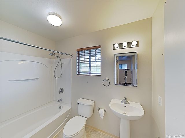 91-546 Makalea Street 134, Ewa Beach, HI 96706
