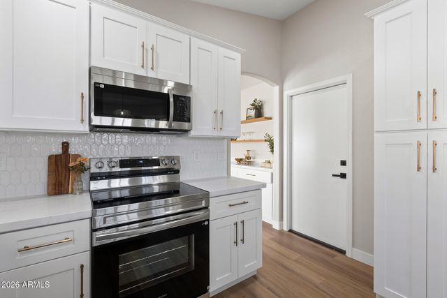 20419 N 105TH Avenue, Peoria, AZ 85382