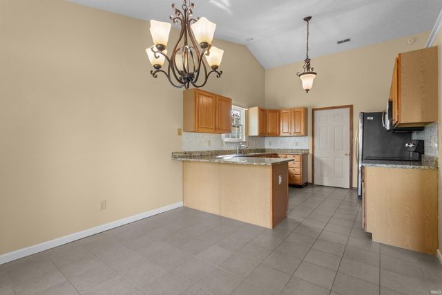 13073 BRITTON Ridge, Fishers, IN 46038