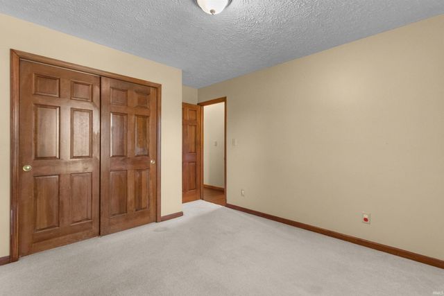 13073 BRITTON Ridge, Fishers, IN 46038