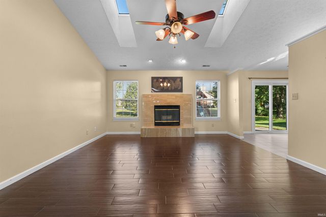 13073 BRITTON Ridge, Fishers, IN 46038