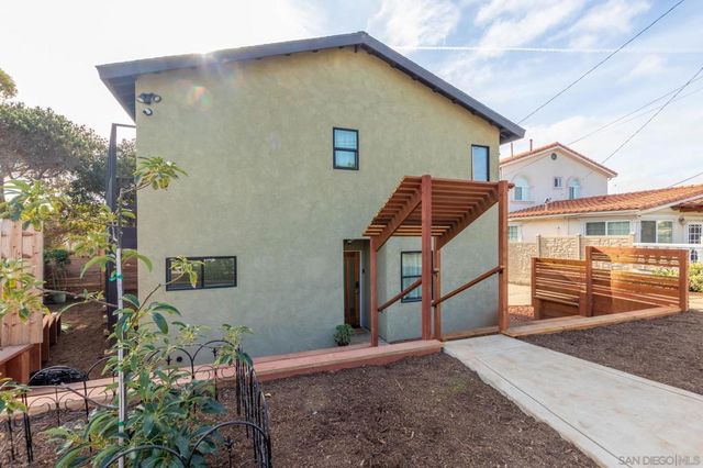 1718 1720 Westinghouse St, San Diego, CA 92111