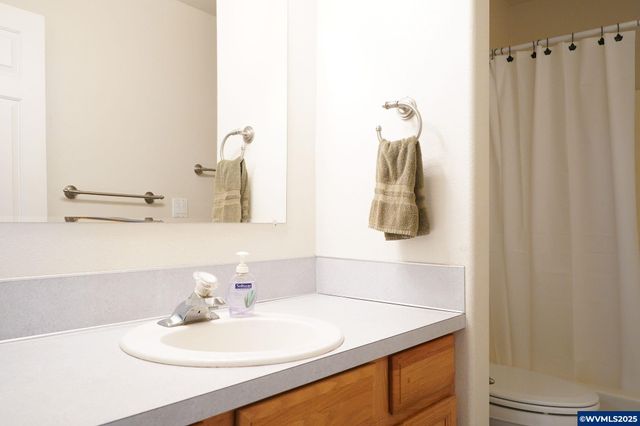 1123 Heritage Lp, Stayton, OR 97383