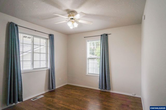 1123 Heritage Lp, Stayton, OR 97383