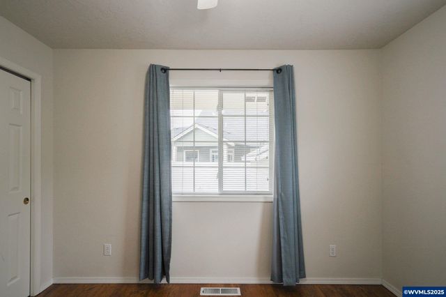 1123 Heritage Lp, Stayton, OR 97383