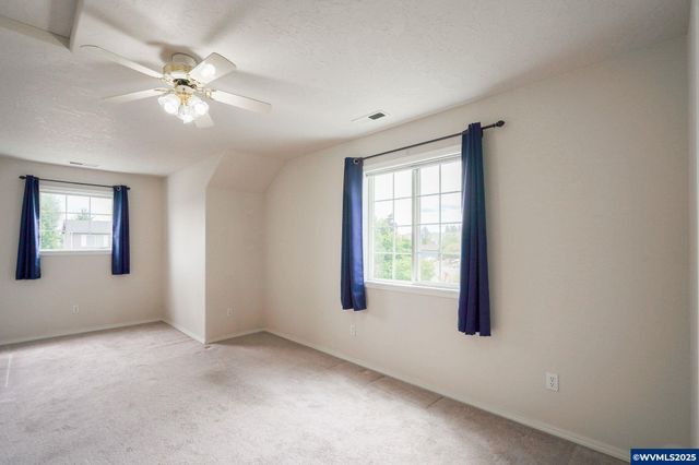 1123 Heritage Lp, Stayton, OR 97383