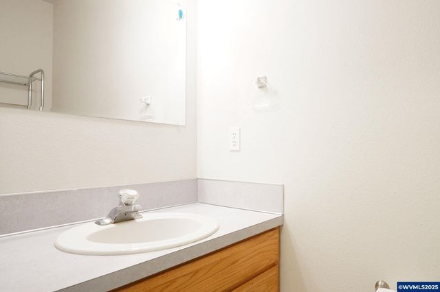 1123 Heritage Lp, Stayton, OR 97383