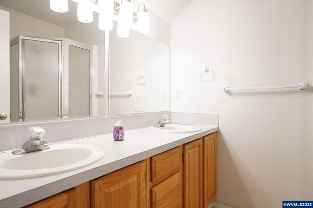 1123 Heritage Lp, Stayton, OR 97383