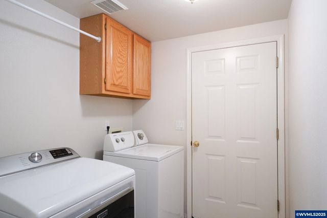 1123 Heritage Lp, Stayton, OR 97383