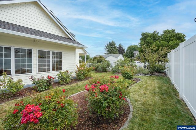 1123 Heritage Lp, Stayton, OR 97383