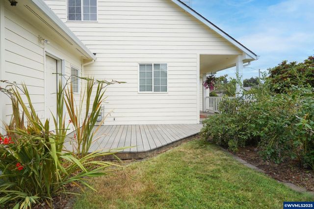 1123 Heritage Lp, Stayton, OR 97383