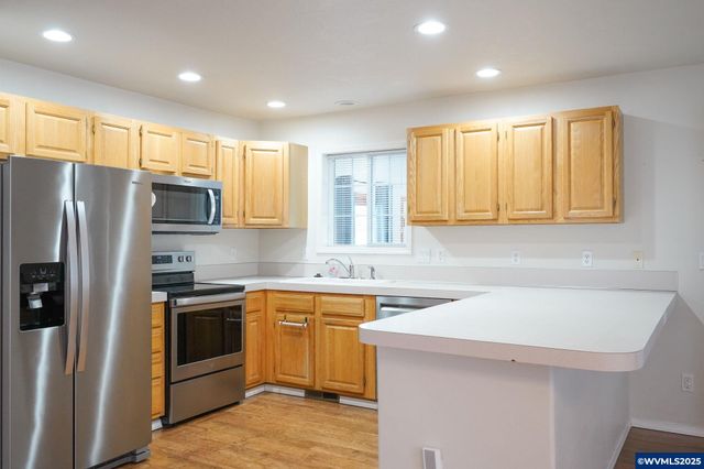 1123 Heritage Lp, Stayton, OR 97383