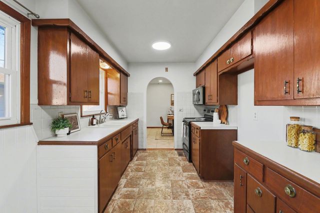 1459 N Community, Derby, KS 67037