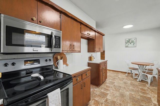 1459 N Community, Derby, KS 67037