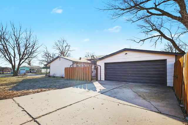 1459 N Community, Derby, KS 67037