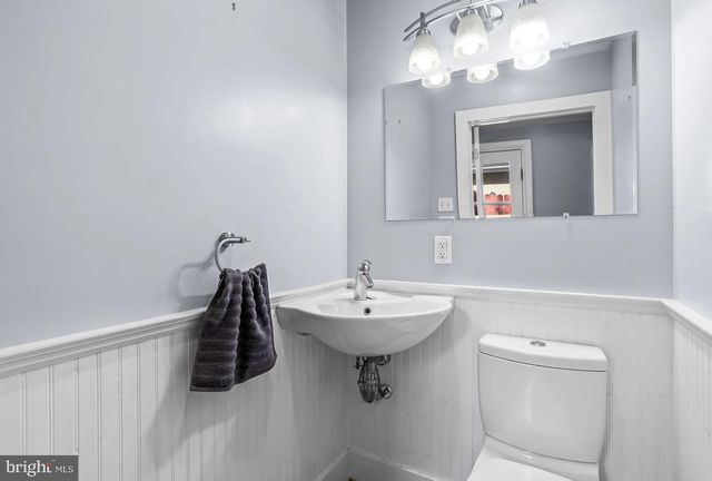 513 S PATTERSON PARK AVE, Baltimore, MD 21231