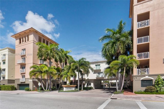 100 Meridian Ave 244, Miami Beach, FL 33139