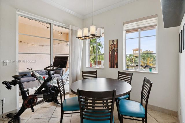 100 Meridian Ave 244, Miami Beach, FL 33139