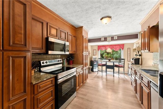 3337 Mill Stream SW Lane, Marietta, GA 30060