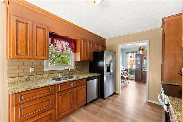 3337 Mill Stream SW Lane, Marietta, GA 30060