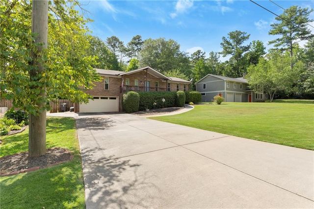 3337 Mill Stream SW Lane, Marietta, GA 30060