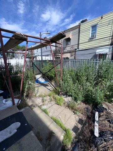 2905 ARAMINGO AVE, Philadelphia, PA 19134