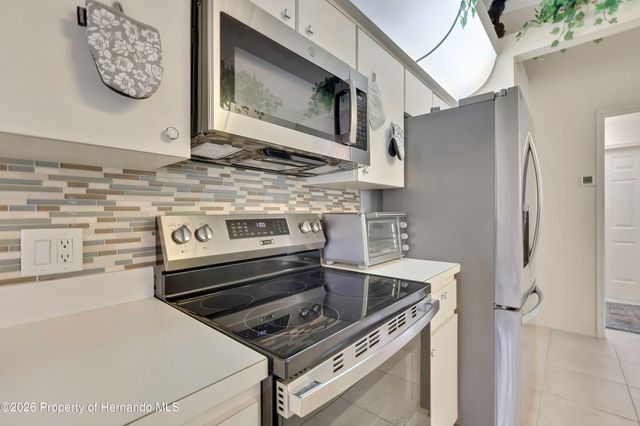 2353 Summercrest Lane, Spring Hill, FL 34606